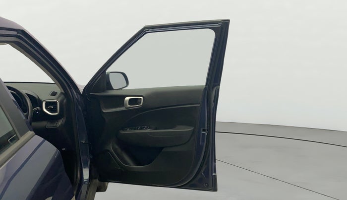 2020 Hyundai VENUE SX 1.0 TURBO, Petrol, Manual, 45,228 km, RHS Front Door