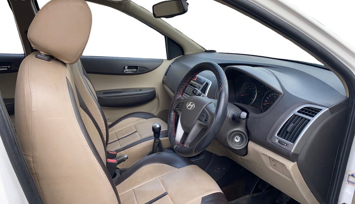 2013 Hyundai i20 SPORTZ 1.2, Petrol, Manual, 35,215 km, Right Side Front Door Cabin