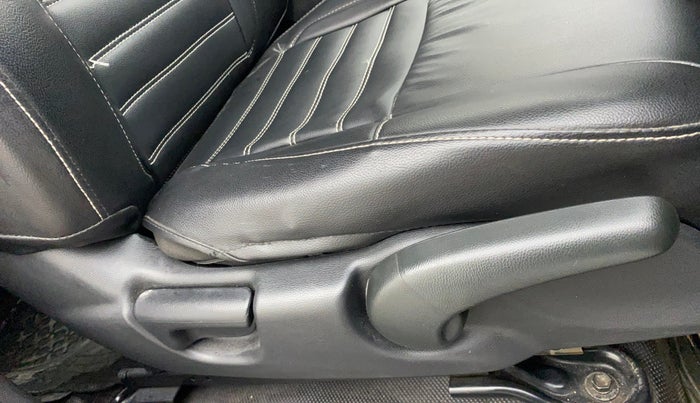 2018 Honda WR-V 1.2L I-VTEC VX MT, Petrol, Manual, 1,00,577 km, Driver Side Adjustment Panel