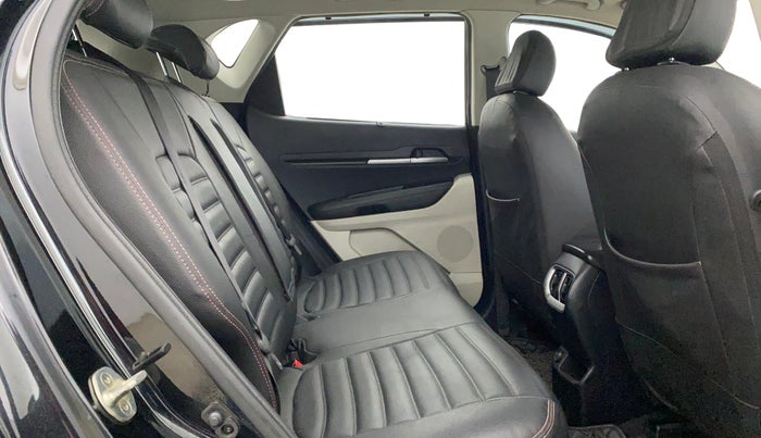 2021 KIA SONET HTX 1.0 IMT, Petrol, Manual, 1,04,326 km, Right Side Rear Door Cabin