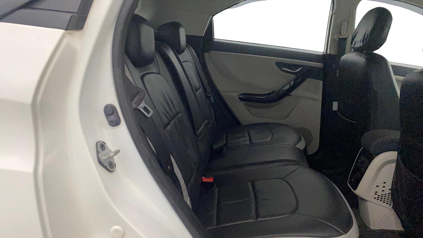 2022 Tata NEXON XZ PLUS PETROL, Petrol, Manual, 20,033 km, Right Side Rear Door Cabin