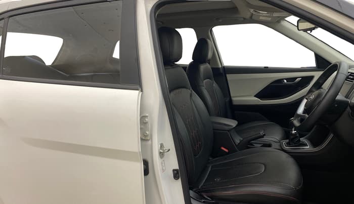 2021 Hyundai Creta SX 1.5 PETROL, Petrol, Manual, 56,971 km, Right Side Front Door Cabin