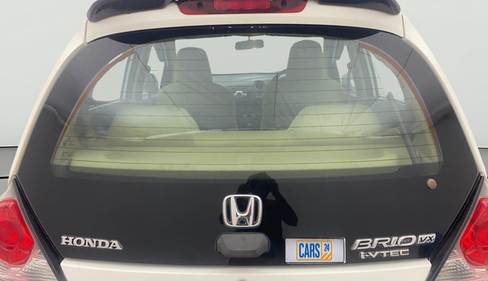 2015 Honda Brio VX AT, Petrol, Automatic, 1,01,243 km, Rear Windshield