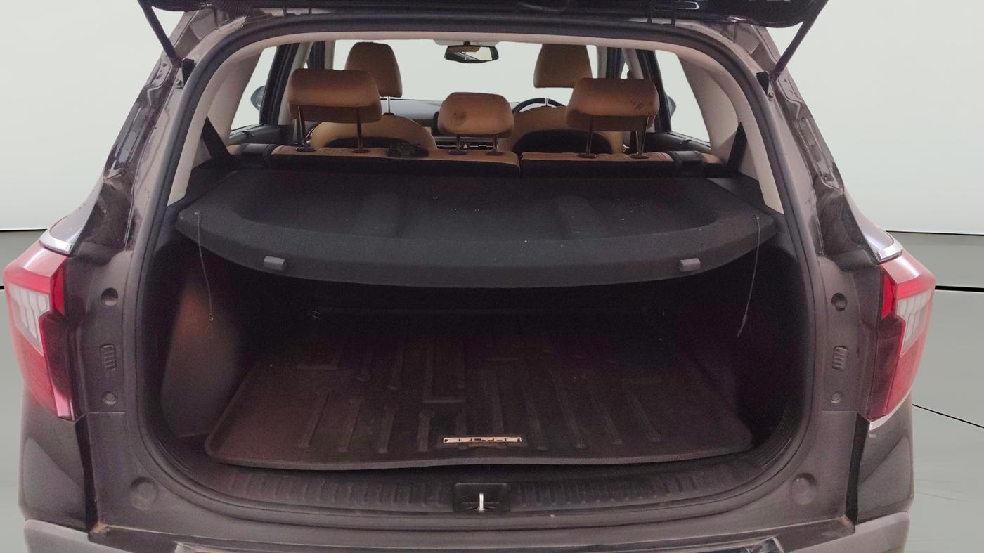 2023 KIA SELTOS  HTX PLUS 1.5 TURBO PETROL DCT, Petrol, Automatic, 38,186 km, Boot Open Zoomed View