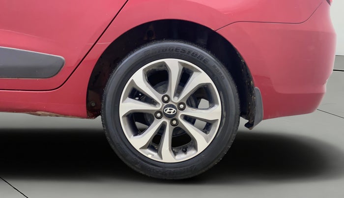 2015 Hyundai Xcent SX 1.2 (O), Petrol, Manual, 1,12,695 km, Left Rear Wheel