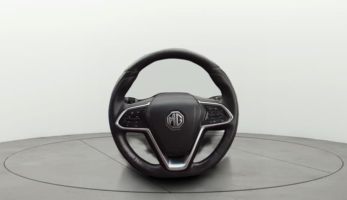 2022 MG HECTOR PLUS SHARP 2.0 DIESEL TURBO MT 6-STR, Diesel, Manual, 72,032 km, Steering Wheel Close Up