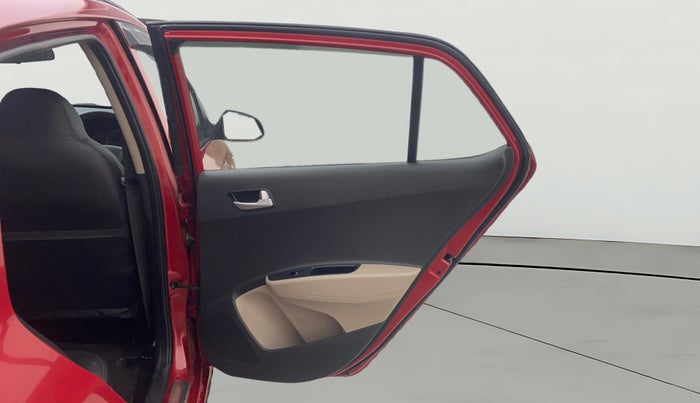 2017 Hyundai Grand i10 SPORTZ AT 1.2 KAPPA VTVT, Petrol, Automatic, 35,406 km, RHS Rear Door