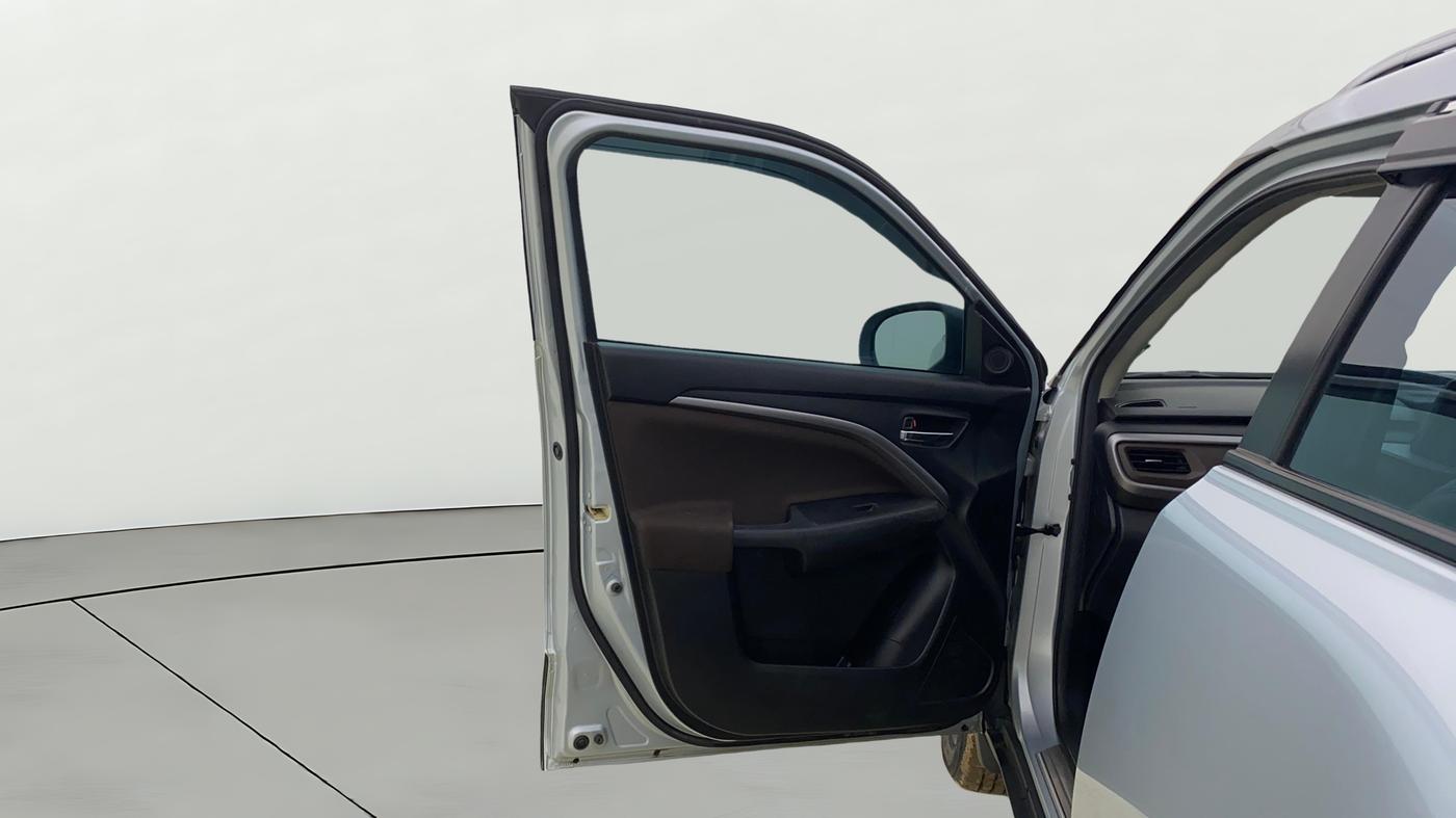2024 Maruti BREZZA ZXI S-CNG, CNG, Manual, 28,680 km, LHS Front Door