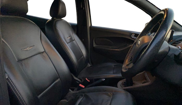 2018 Ford FREESTYLE TITANIUM 1.5 DIESEL, Diesel, Manual, 1,30,602 km, Right Side Front Door Cabin