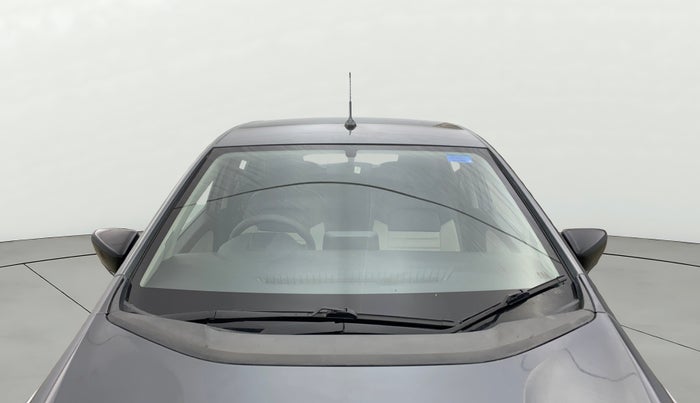 2022 Tata ALTROZ XM PLUS PETROL, Petrol, Manual, 57,204 km, Front Windshield