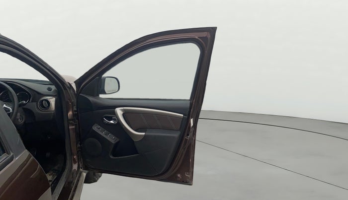 2021 Renault Duster RXZ 1.5 PETROL MT, Petrol, Manual, 33,610 km, RHS Front Door