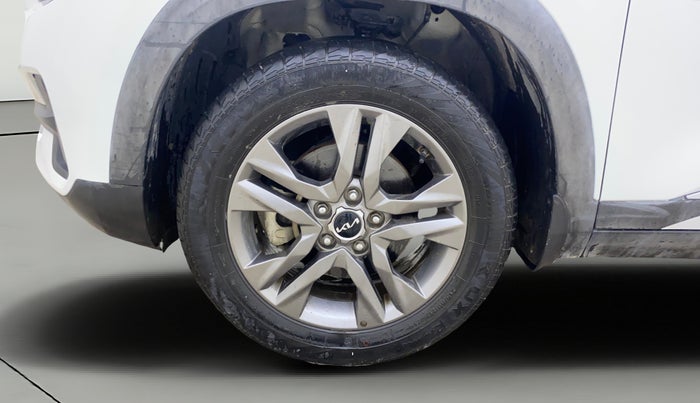 2022 KIA SELTOS HTX IVT 1.5 PETROL, Petrol, Automatic, 21,708 km, Left Front Wheel