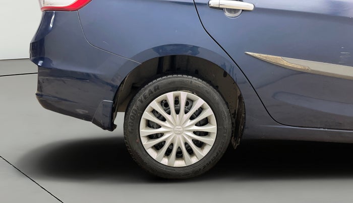 2022 Maruti Ciaz SIGMA 1.5 SHVS MT  PETROL, Petrol, Manual, 35,291 km, Right Rear Wheel