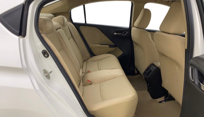 2019 Honda City 1.5L I-VTEC V MT, Petrol, Manual, 59,091 km, Right Side Rear Door Cabin