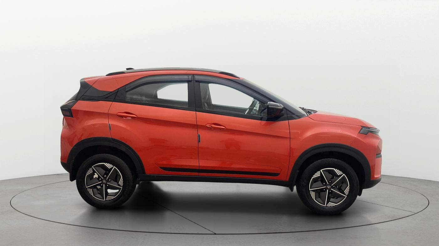 2024 Tata NEXON CREATIVE+ SUNROOF DCA 1.2 PETROL, Petrol, Automatic, 10,825 km, Right Side View