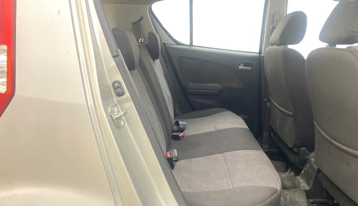 2014 Maruti Ritz ZXI, Petrol, Manual, 84,960 km, Right Side Rear Door Cabin