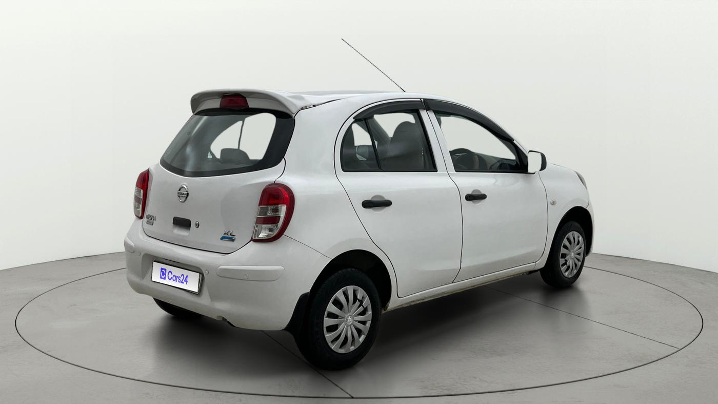 2016 Nissan Micra Active XL, Petrol, Manual, 33,839 km, Right Back Diagonal