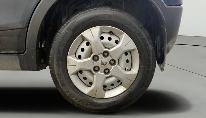 2023 Mahindra XUV300 W4 1.2 PETROL, Petrol, Manual, 24,358 km, Left Rear Wheel