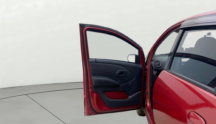 2017 Datsun Redi Go T (O), Petrol, Manual, 35,209 km, LHS Front Door