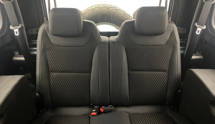 2022 Mahindra Thar LX PETROL HT 4WD AT, Petrol, Automatic, 28,294 km, Right Side Rear Door Cabin