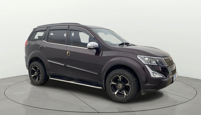 2017 Mahindra XUV500 W6, Diesel, Manual, 82,774 km, SRP