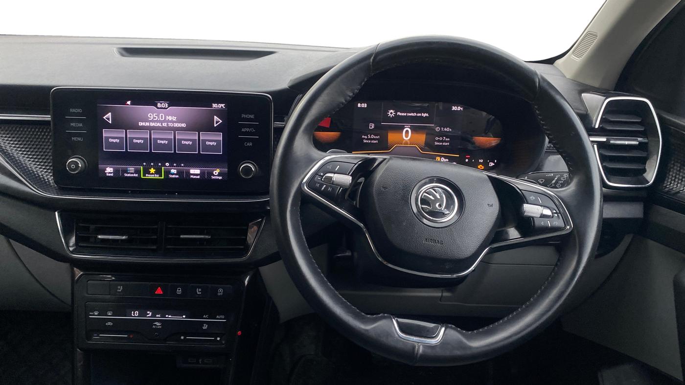 2022 Skoda KUSHAQ STYLE 1.0L TSI AT, Petrol, Automatic, 15,245 km, Steering Wheel Close Up