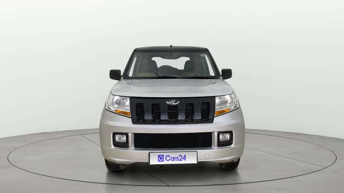 2018 Mahindra TUV300 T4 PLUS, Diesel, Manual, 33,595 km, Front