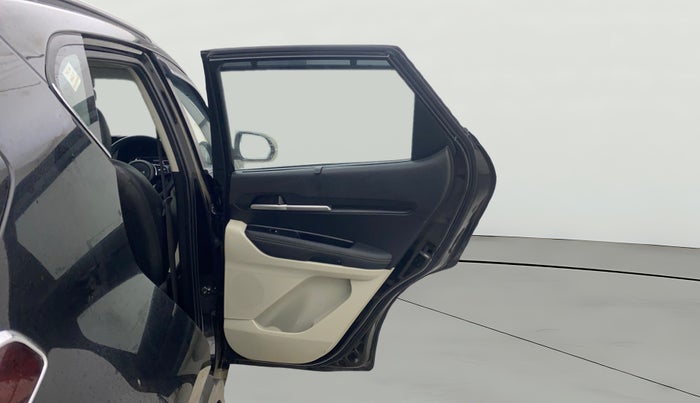 2023 KIA SONET HTX 1.5 DIESEL MT, Diesel, Manual, 18,163 km, RHS Rear Door