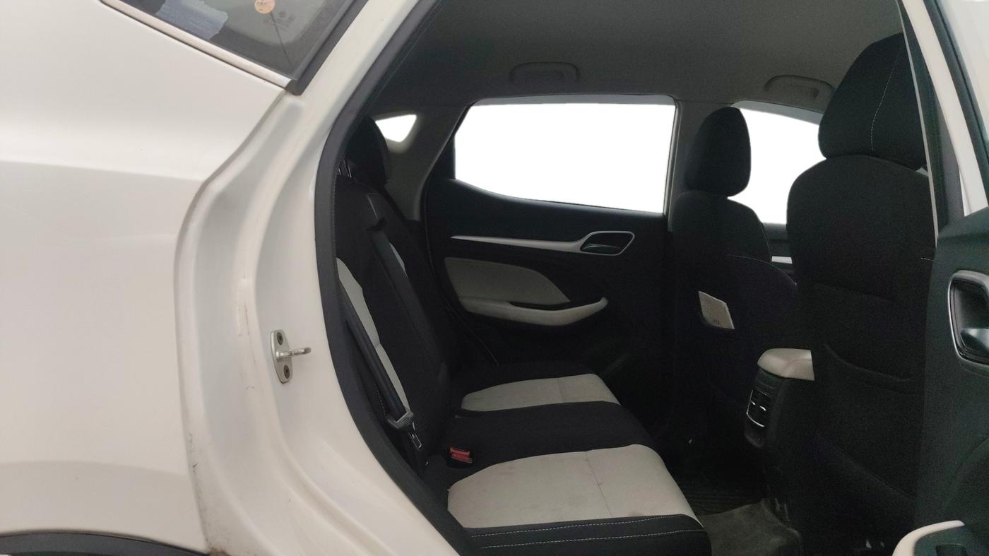 2023 MG ASTOR SUPER 1.5 MT, Petrol, Manual, 16,248 km, Right Side Rear Door Cabin