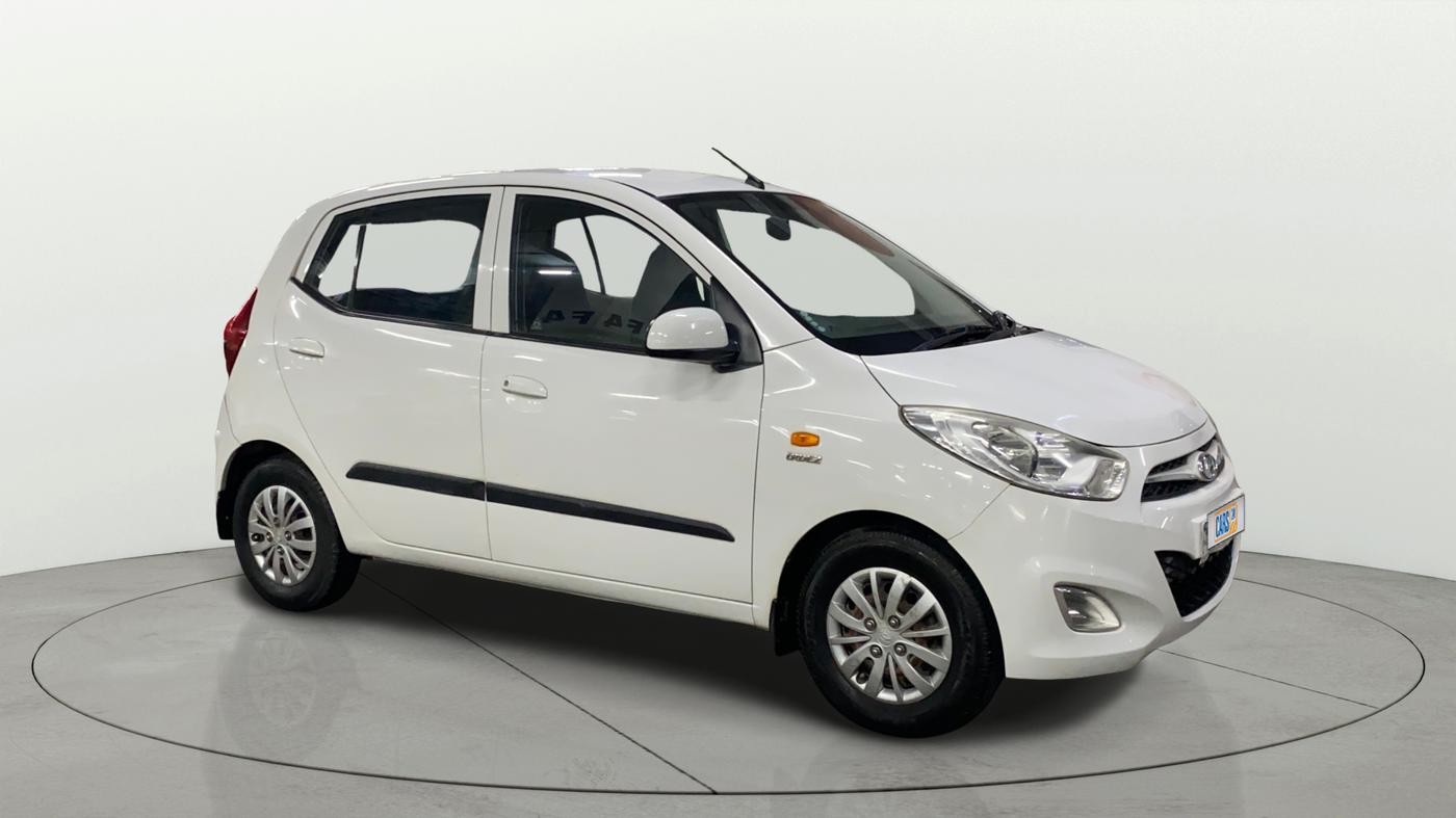 2014 Hyundai i10 SPORTZ 1.1, Petrol, Manual, 80,125 km, Right Front Diagonal