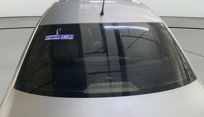 2013 Volkswagen Vento HIGHLINE 1.6 MPI, Petrol, Manual, 73,143 km, Rear Windshield