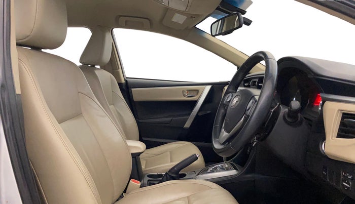 2015 Toyota Corolla Altis VL CVT PETROL, Petrol, Automatic, 81,290 km, Right Side Front Door Cabin