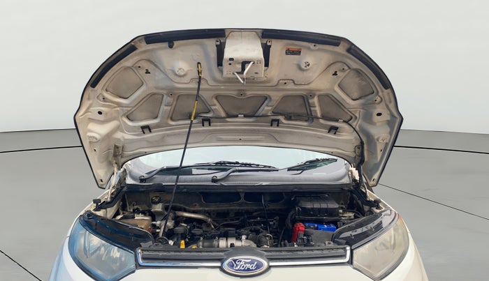 2014 Ford Ecosport TITANIUM 1.5L DIESEL, Diesel, Manual, 1,18,840 km, Open Bonet