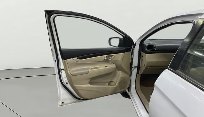 2015 Maruti Ciaz ZXI AT, Petrol, Automatic, 76,067 km, LHS Front Door