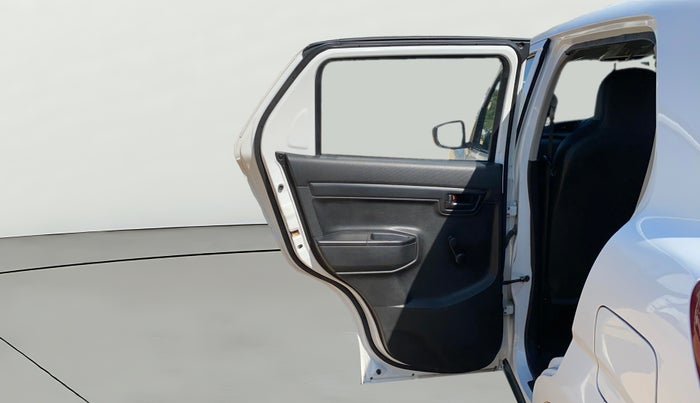 2023 Maruti S PRESSO VXI (O) AMT, Petrol, Automatic, 16,380 km, LHS Rear Door