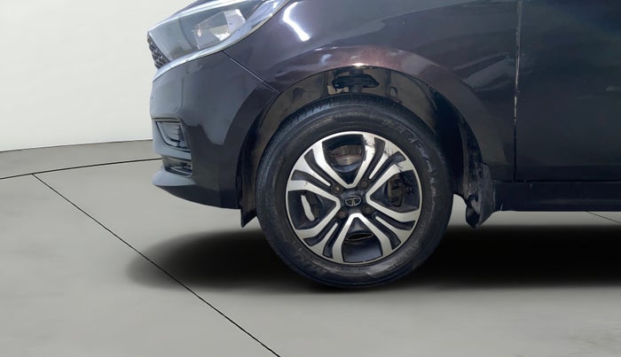 2023 Tata Tiago XT CNG, CNG, Manual, 52,481 km, Left Front Wheel