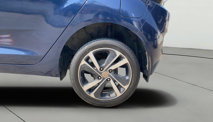 2023 Tata ALTROZ XZ + SUNROOF, Petrol, Manual, 37,220 km, Left Rear Wheel