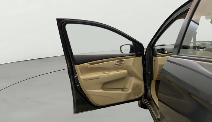 2023 Maruti Ciaz DELTA 1.5 SHVS MT PETROL, Petrol, Manual, 25,156 km, LHS Front Door