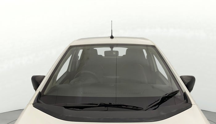 2021 Tata ALTROZ XM PLUS DIESEL, Diesel, Manual, 81,371 km, Front Windshield