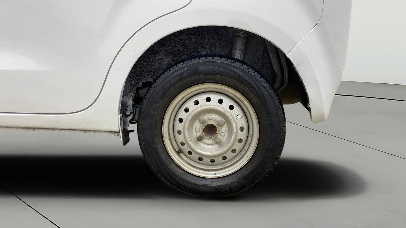 2020 Maruti New Wagon-R LXI CNG (O) 1.0, CNG, Manual, 52,906 km, Left Rear Wheel