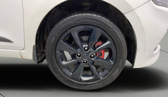 2017 Hyundai Elite i20 ASTA 1.2 (O), Petrol, Manual, 52,163 km, Right Front Wheel