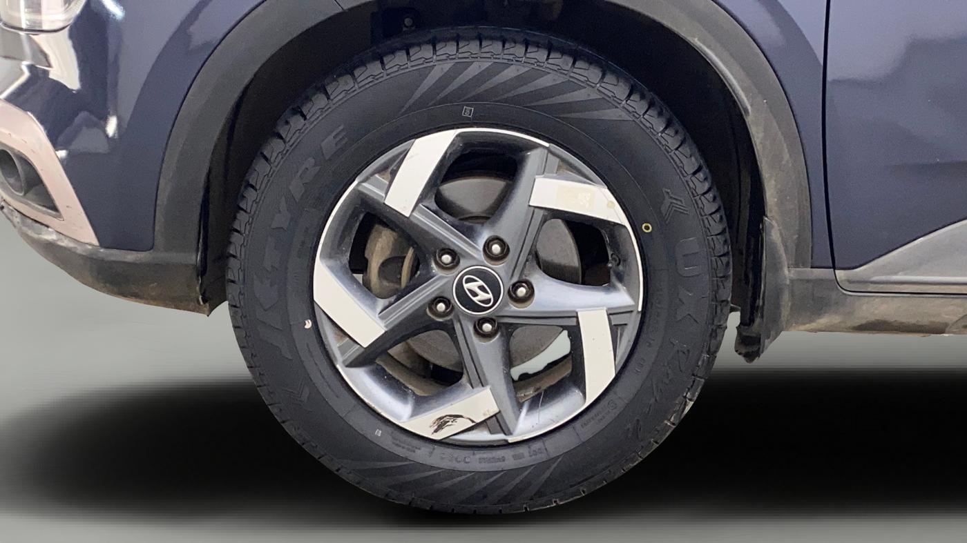 2021 Hyundai VENUE SX 1.0 TURBO, Petrol, Manual, 1,08,866 km, Left Front Wheel