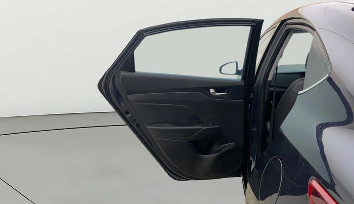 2020 Hyundai Verna SX (O) 1.0 TURBO DCT, Petrol, Automatic, 72,649 km, LHS Rear Door