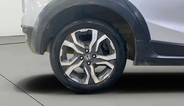 2018 Honda WR-V 1.5L I-DTEC VX MT, Diesel, Manual, 1,34,504 km, Right Rear Wheel