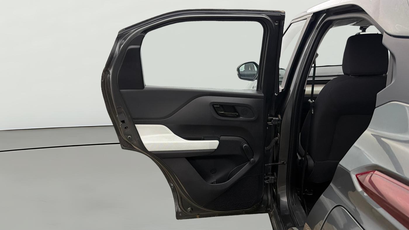 2023 Tata PUNCH PURE MT, Petrol, Manual, 3,338 km, LHS Rear Door