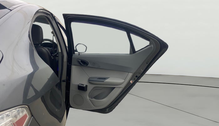2022 Tata TIGOR XE PETROL, Petrol, Manual, 30,543 km, RHS Rear Door