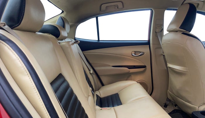 2021 Toyota YARIS G CVT, Petrol, Automatic, 35,024 km, Right Side Rear Door Cabin