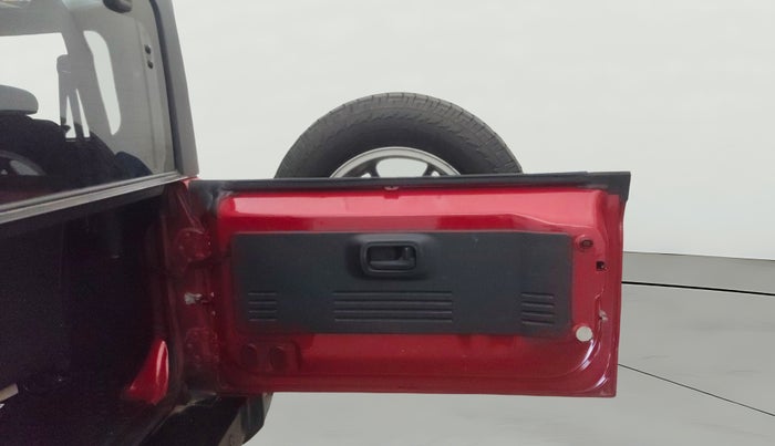 2022 Mahindra Thar LX HARD TOP 4WD MT, Diesel, Manual, 23,995 km, LHS Rear Door
