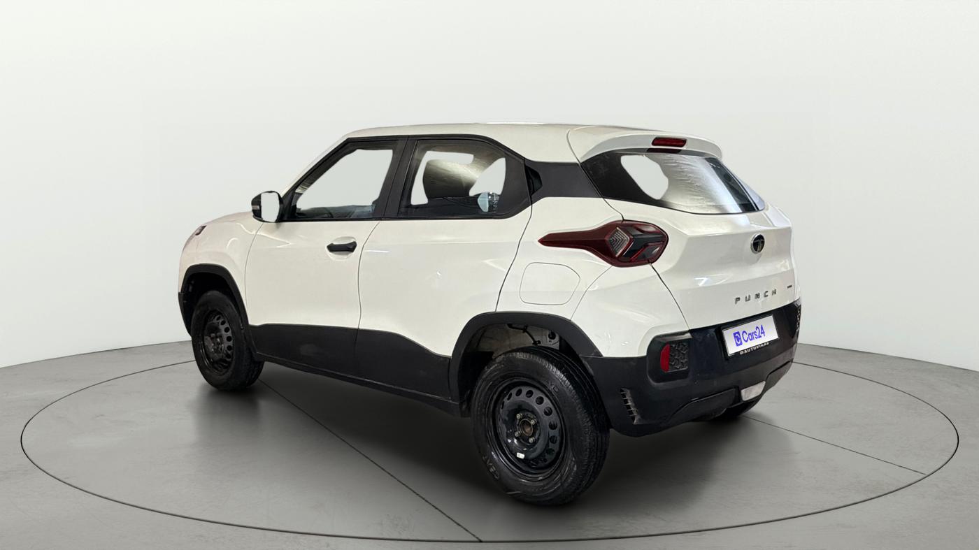 2024 Tata PUNCH PURE MT CNG, CNG, Manual, 27,604 km, Left Back Diagonal