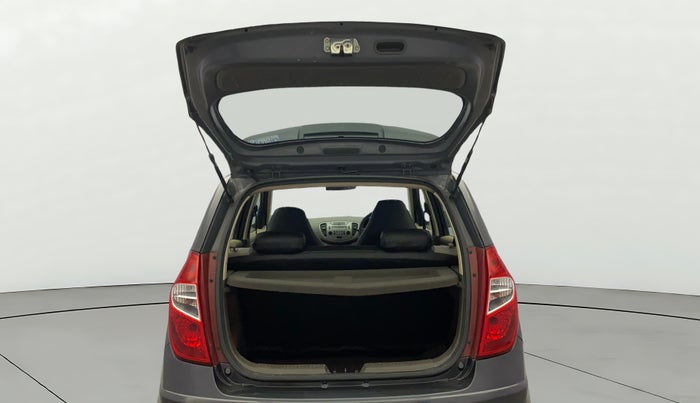 2013 Hyundai i10 SPORTZ 1.2, Petrol, Manual, 69,998 km, Boot Door Open